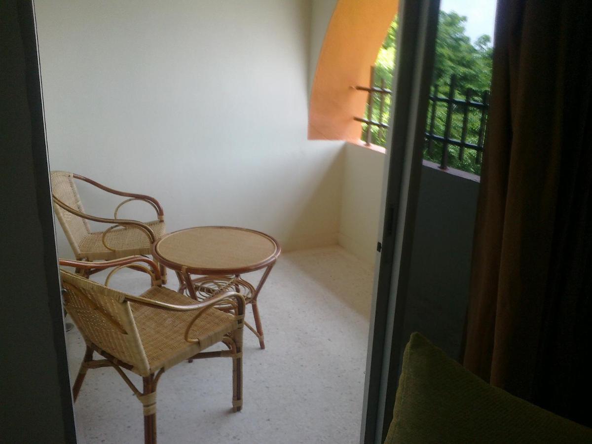 Kerteh Apartment Exterior photo